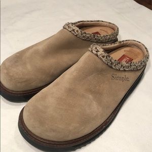 simple clogs womens